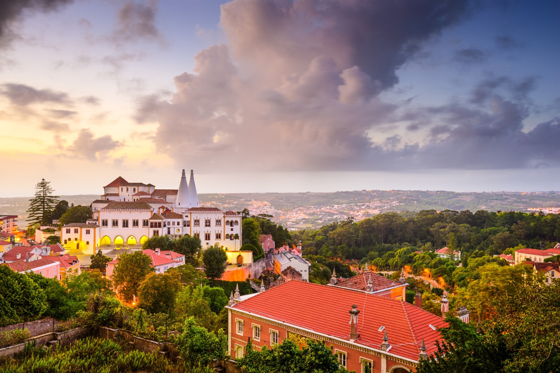 Sintra's Charm: A Curated Day Trip from Lisbon for Couples